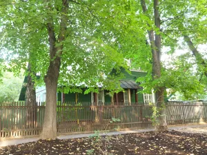 улица Поленова 12