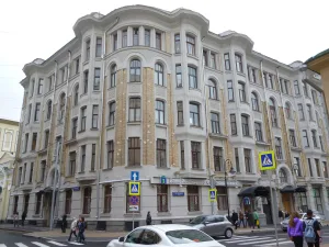 Улица Спиридоновка 27, Доходный дом П.А. Скопника