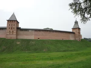 Прясло стены между Княжей и Спасской башнями (Великий Новгород)