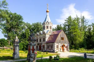 Храм святой мученицы царицы Александры в Муромцеве