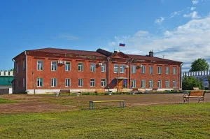 Дом воеводы (земский и уездный суд, полиция, казначейство) (Верхотурье)