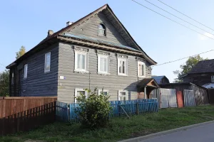 Жилой дом (Тихвин)