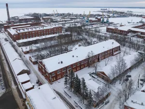 Комплекс мастерских вдоль Петровской улицы: мастерская (Кронштадт)