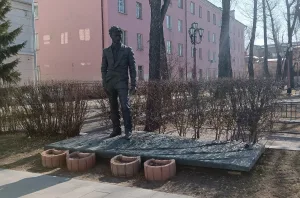Памятник Вампилову (Иркутск)