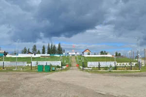 Памятник воинам-землякам (Майя)