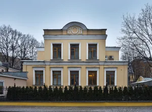 Патриаршая резиденция в Чистом Переулке