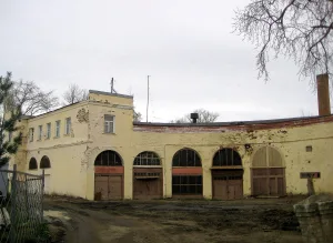 Паровозное депо с поворотным кругом (Любань)