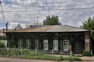 Жилой дом купчихи Проскуряковой (Омск)