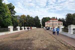 Мост через кремлёвский ров (Никольский мост) (Углич)