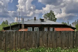 Дом жилой для служащих (Стёпанцево)