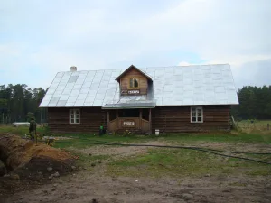 Амбар у Белой гостиницы (о. Коневец)