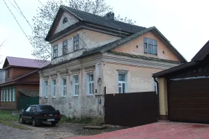 Жилой дом (Осташков)