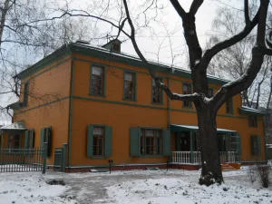 улица Льва Толстого 21 c1
