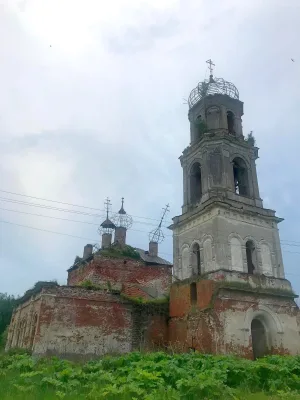 Церковь Воскресения Христова в Стоянце