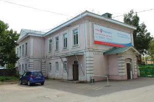 Здание железнодорожной больницы (Уссурийск)