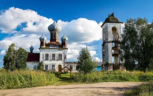 Церковь Параскевы Пятницы (Измайловская (Лешино, Кенорецкая с/а))