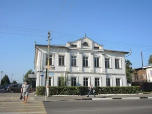 Дом Базжина, где в 1895 г. родился Е.М. Венедиктов, герой Гражданской войны (Меленки)