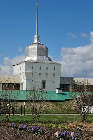 Башня западная (Ярославль)