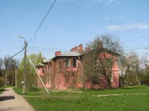 Жилой дом Адмиралтейских Ижорских заводов (Колпино)