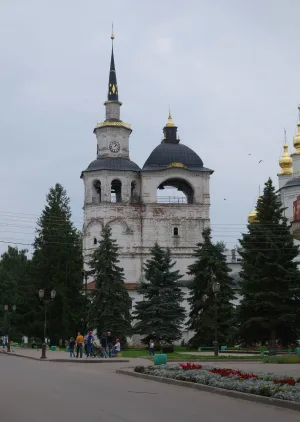 Колокольня Успенского собора (Великий Устюг)