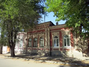 Жилой дом купца З.Е. Петрова (Новочеркасск)