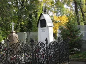 Могила и надгробие Чехова Антона Павловича (1860-1904), писателя (Хамовники)