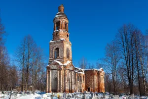 Церковь Крестовоздвиженская с колокольней (Шашково)