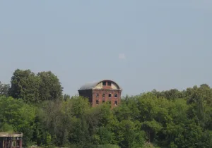 Здание мукомольной мельницы А.А. Галкина - И.В. Вахрамеева (Ярославль)
