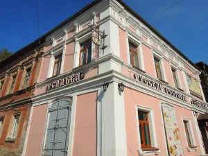 Пристроенная торговая лавка (Нижний Новгород)