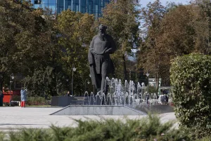 Памятник Льву Толстому (Тула)
