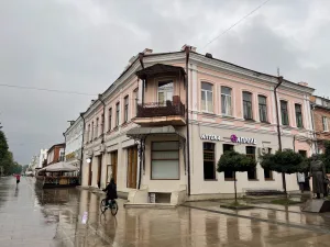 Дом 47 на проспекте Мира/ Дом 20 на улице Никитина
