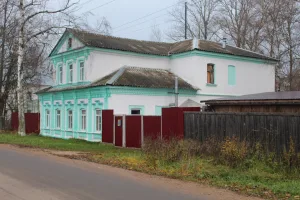 Жилой дом (Осташков)