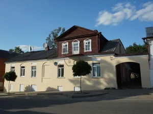 Жилые совмещённые дома (Боровичи)