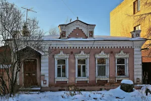 Жилой дом (Омск)