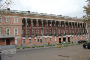 1-й Краснокурсантский проезд 3/5