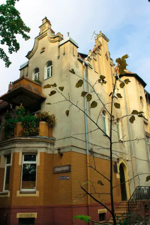 Комсомольская улица 24