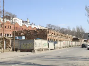 Парамоновские склады (корпус 1)