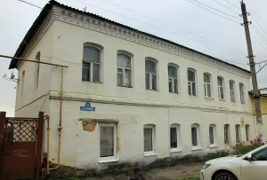 площадь Ленина 13, Купеческий дом