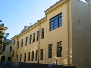 Флигель