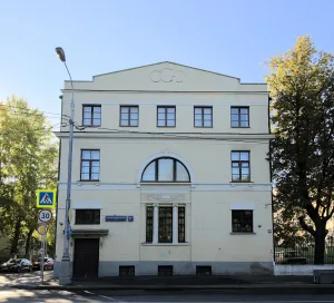 Большая Пироговская улица 11 с2