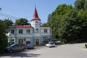 Калининградский проспект 35