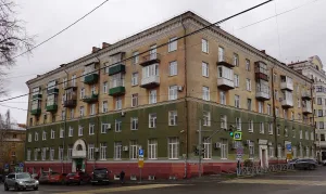 Жилой дом с поликлиникой