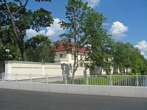 Участок парка