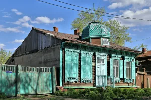 Жилой дом (Омск)