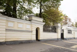 улица Бахрушина 16 c2 18 c1 ограда