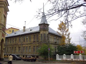Дом Волкова (Ломоносов)