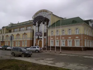 Каменный двухэтажный дом с подвалами (Дом М. Е. Ефремова)