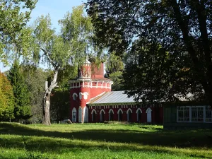 Конный двор (Корпус конного двора восточный) (Марьинка)