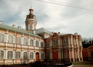 Фёдоровский корпус Александро-Невской лавры