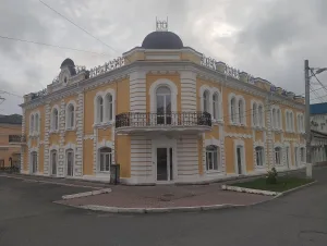Магазин торгового дома «М. Пьянков с братьями» (Уссурийск)